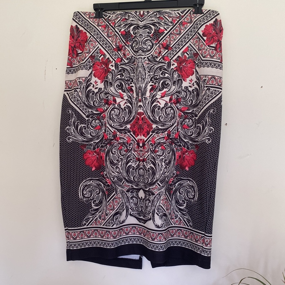 ECI beautiful  red & black size 16 pencil Skirt